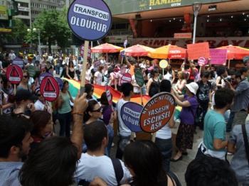Haber | Homofobi Kart Buluma Mersin ve Adanada