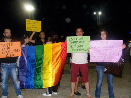 Haber | Mersinli LGBTlerden Gezi Direniine Tam Destek