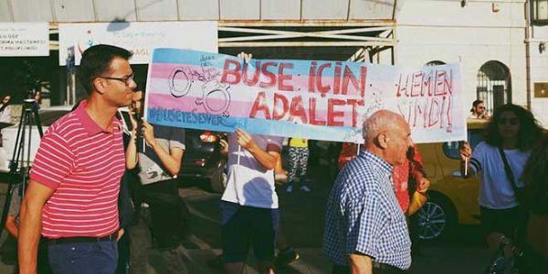 Haber | TRANS KADIN HANDE BUSE EKERN KATLNE MEBBET HAPS CEZASI