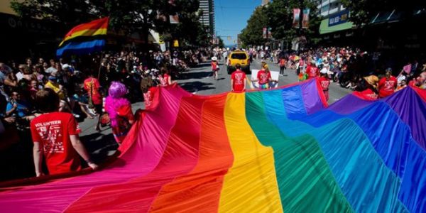 Haber | TܒDEK LGBT ONUR YRY OHAL GEREKESYLE YASAKLANDI