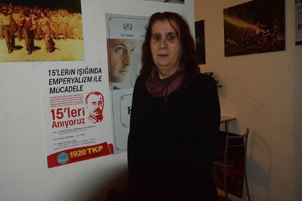 Haber | lklere imza atan trans kadn Demet Demir: Ak, siyaset tanmyor!